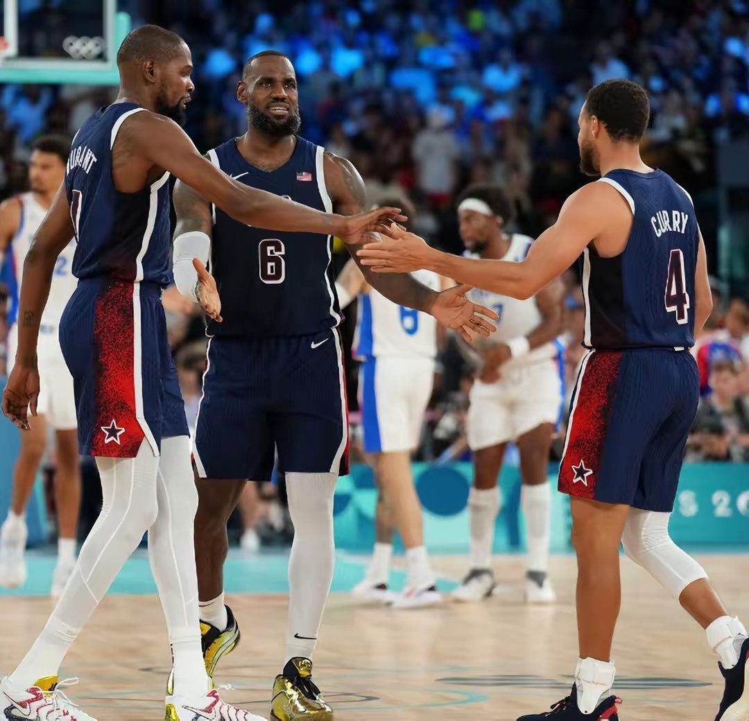 詹姆斯迎来十五赛季出色发挥，尤文图斯观众热烈欢呼！气势如虹延续的简单介绍-开云中国App