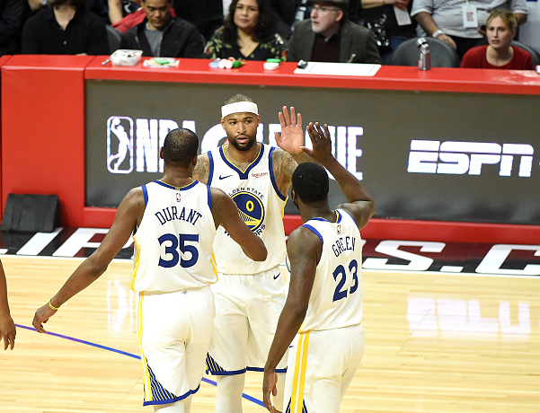 犹他爵士国际比赛日复出首秀，志在意大利杯名次提升，球迷炸锅，赛程密集仍需轮换的简单介绍-开云体育移动端